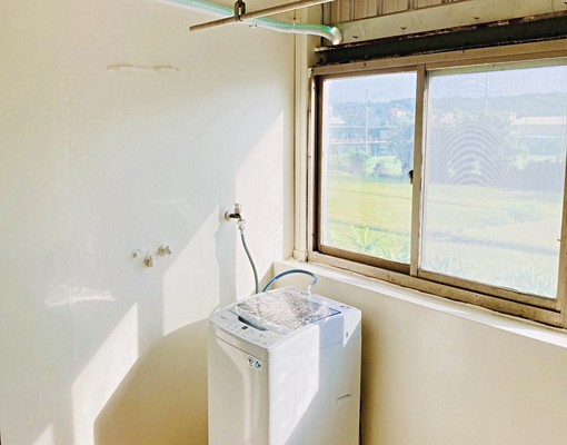 設計小宅|大陽台|獨立洗衣機|採光佳|近園區|台電計費 - Image 2