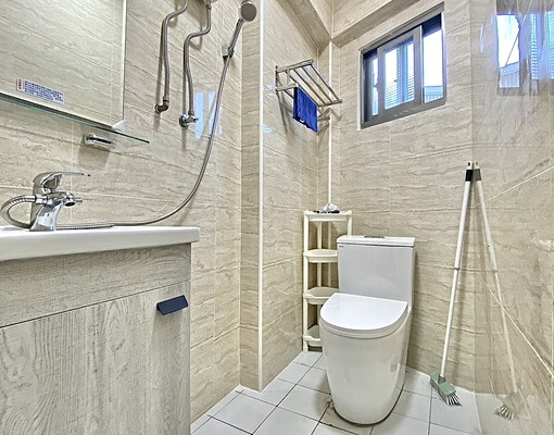 近逢甲大學中央公園💖可租補有管理員💖台水電🌟陽台獨洗曬 - Image 4