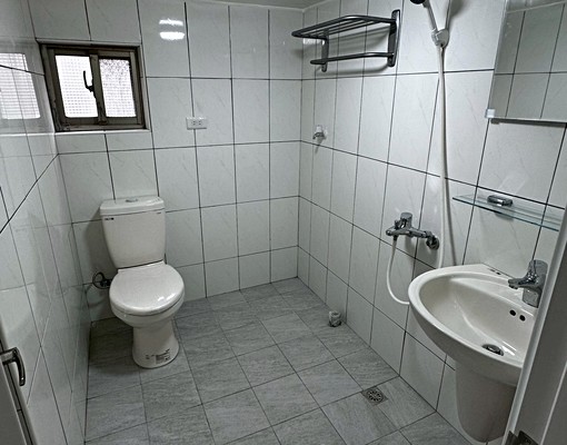 三重國小社宅免服務費/2房2廳大空間/可補助可入籍 - Image 5