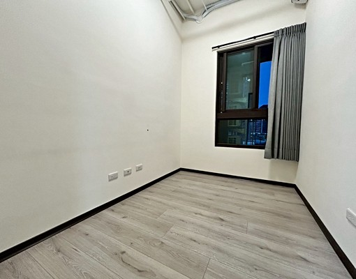 國翔獨家/大兩房休旅車位視野戶/含車 - Image 9