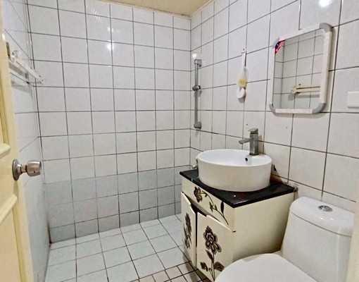 💥樹孝熱鬧商圈|3房|超值電梯華廈|便宜租 - Image 13