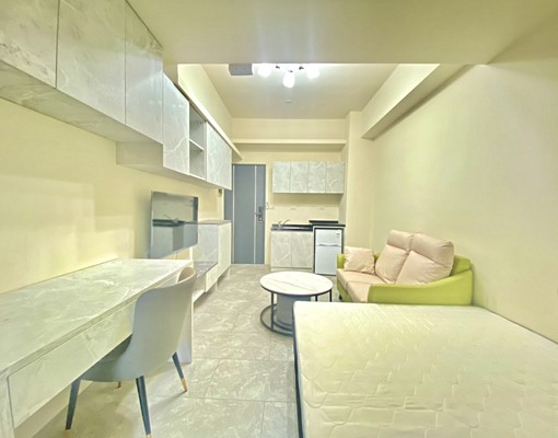 可租補!近太原車站3年新裝潢新大套房附機車位|有私人露臺 - Image 3