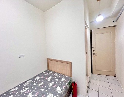 【大晟社會住宅】東區南紡套房可租補🥬 - Image 3