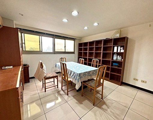 景平正五房/租補稅籍/獨洗曬雙陽台雙衛浴/傢俱齊全包裹垃圾收 - Image 4