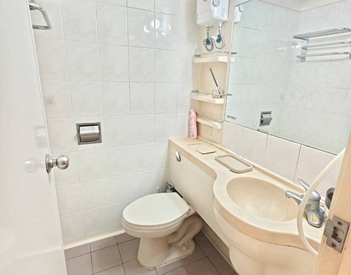 廣擎天景觀套房-附陽台-可租補-台水電-可貓 - Image 6