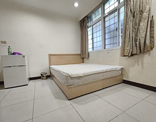 四維商圈頂加套房 - Image 10