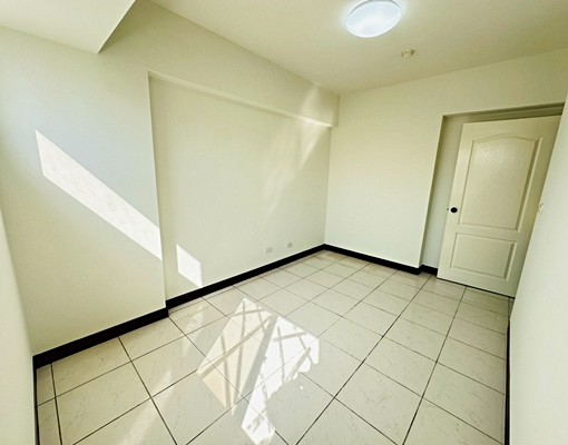 太原車站💖漂亮採光🌳寬敞2+1房✅有電梯💛室內26.7 - Image 3