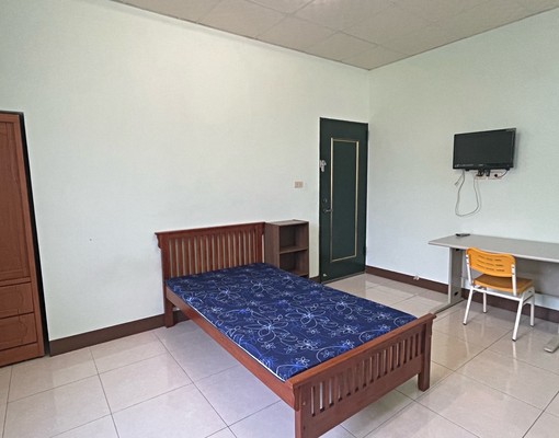 屏東大學民生校區旁優質套房附獨立陽台 - Image 1