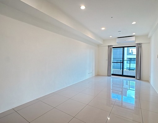 太原樹孝樹德育賢中山💖可租補戶籍超美精裝三房💖高樓視野 - Image 1