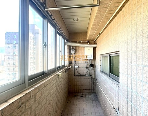 兆基社會住宅🏡淡水稀有一層一戶高樓層大坪數-可租補 - Image 8