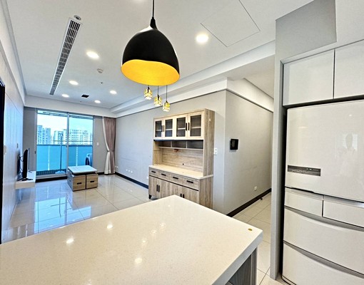 桃園高鐵站前新京站-精美裝潢兩房全配+車 - Image 1