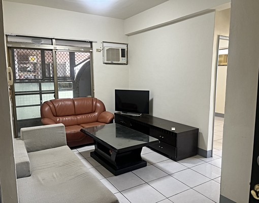 平和國小學區電梯二房 - Image 1