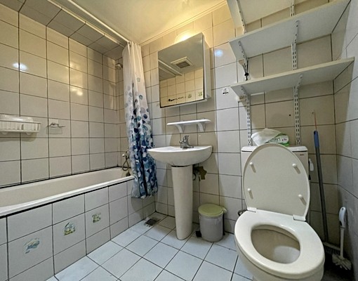 可租補/可竉/可另租車位~濱湖特區~電梯四房 - Image 9