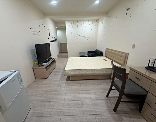 🔥屋況佳🔥新埔好宅、機能棒、有陽台、空間大、安靜 - Image 1