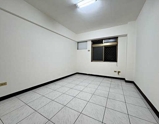 蘆洲環堤悠悠美美電梯三房可租補 - Image 5