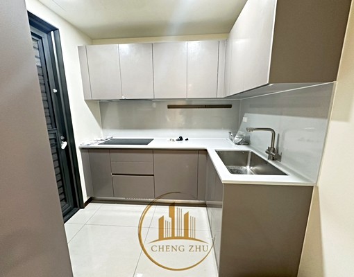 浩瀚湖濱城✨站前秀泰💎超大三房含平車💎全新第一手入住 - Image 8