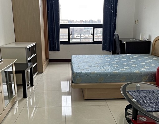 高樓層景觀佳,獨立套房,環球購物中心旁,24小時管理員 - Image 1