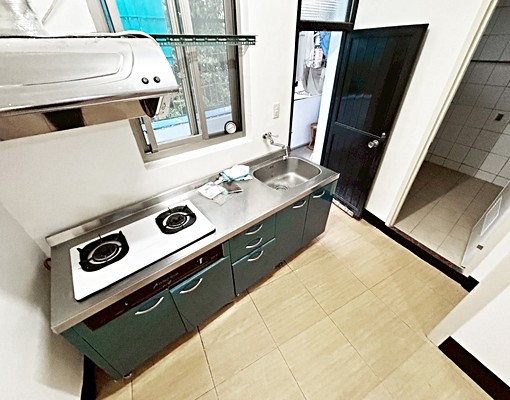 捷運三重國小◆超值3房◆可租補入籍★採光 - Image 6