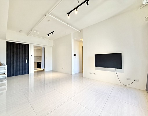 機捷惠宇三房💥家具全配💥黃金地段💥高樓層超讚 - Image 1