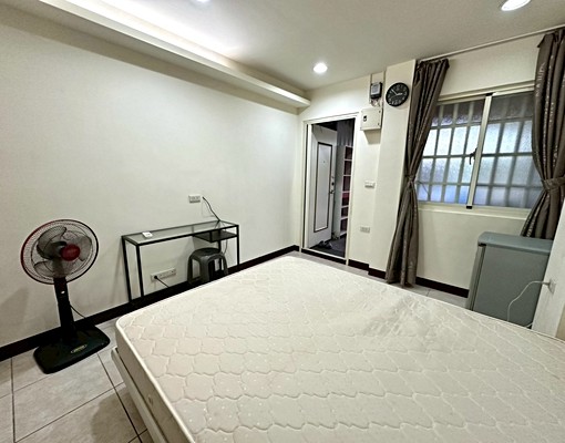 景平❣️可寵獨洗曬大露台/採光通風格局方正/生活機能佳 - Image 2