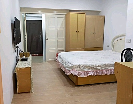 近佳瑪幸福站可租補小資族溫馨採光電梯套房代收垃圾大空間 - Image 2