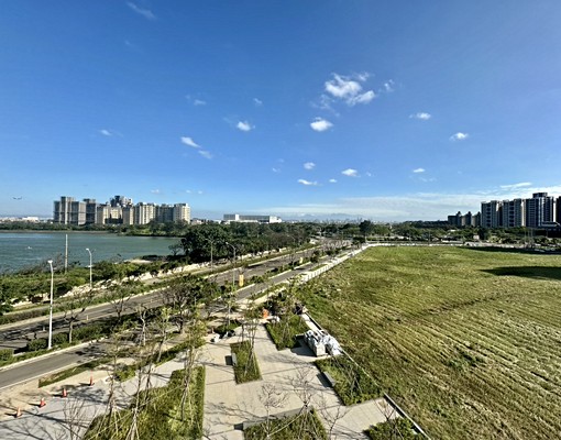 小巢❤️詩婷推薦~~✨客運園區_(全新)家田富筑湖景4房車✨ - Image 13