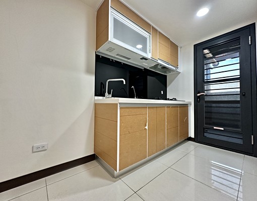 小巢❤️詩婷推薦~~✨草漯_鴻灃一心景觀2房車✨ - Image 6