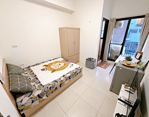 可貓*可租補，嘉藥、近奇美小而美電梯套房 - Image 1