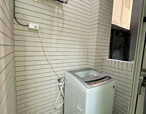 東區裕豐街優質套房(冰箱洗衣機床墊換新)(可租補) - Image 11