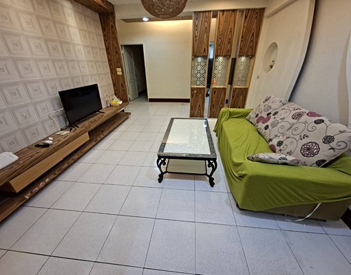 中正國中瑞光路旁大樓有電梯三房含管理費 - Image 1