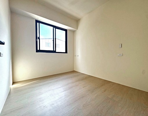 如需附家具可談★大兩房+車位 - Image 2