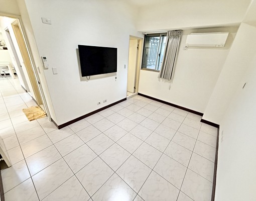 東興x向上路🌺純真年代🌺2+1房|平車|可租補 - Image 8