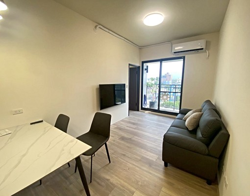 信義大廈飯店式管理精裝全配兩房+車位 - Image 1