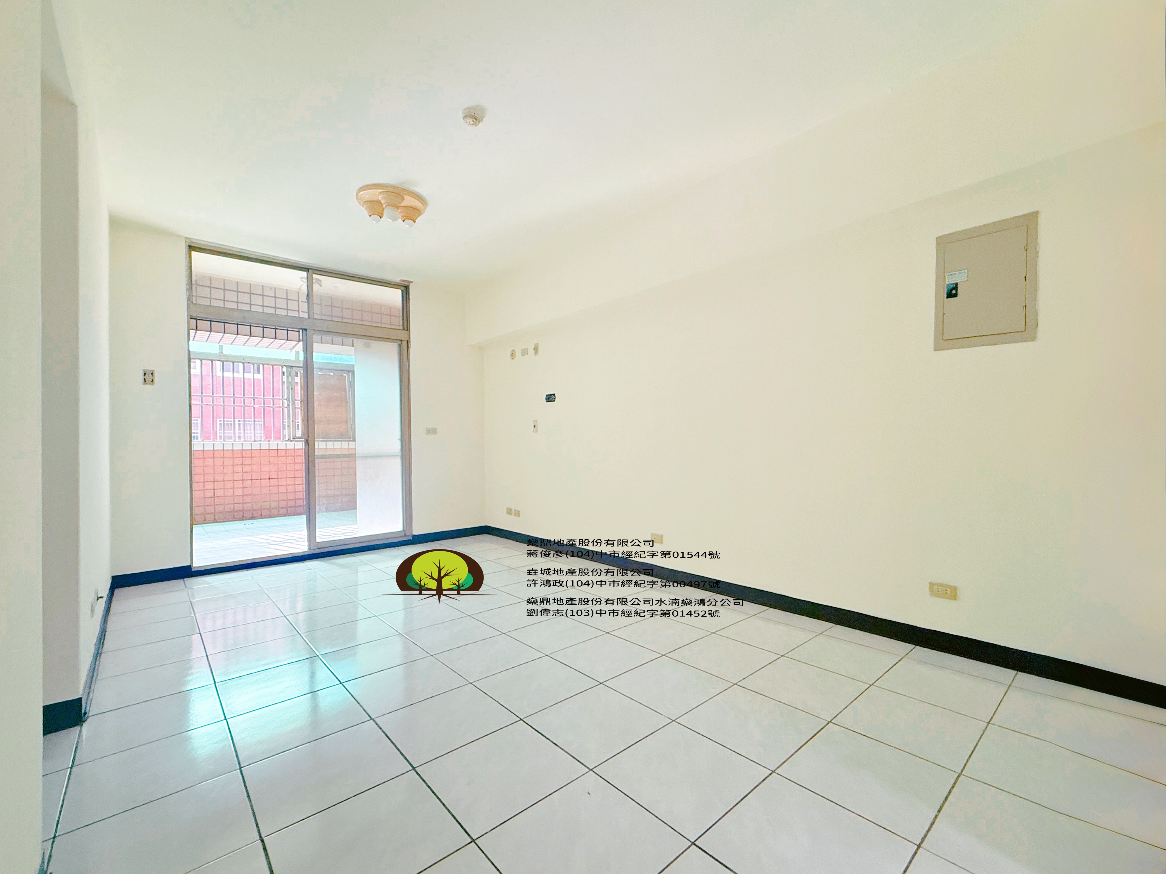 小翁🅰️✨國圖館三房車位附贈6坪大露台✨我最便宜