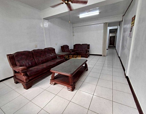 兆基社會住宅🏠彰化藝術高中前優質透天 - Image 1