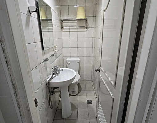 1F獨立套房全新整理，短期租約可 - Image 5