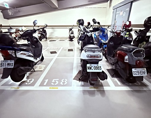 (可租補)高大特區/森河畔/兩房+平車+大露臺 - Image 14