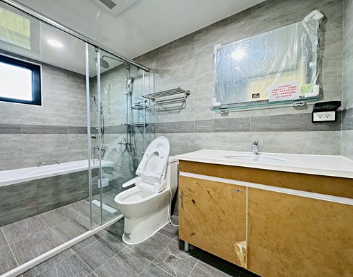 包租婆依依❤️全新四房雙主臥雙陽台/可補助寵物/家具可提供 - Image 4