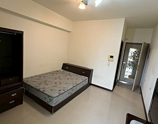 免爬樓梯電梯套房,有獨立小陽台 - Image 2