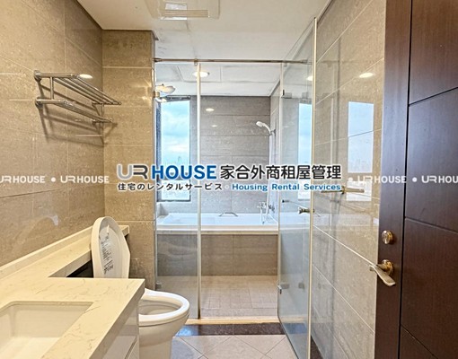 MRT幸福站｜SRC四房車位｜質感精品宅｜藝術家妝點｜ - Image 14