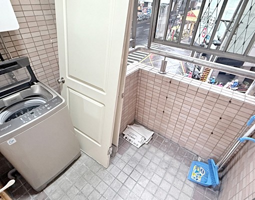 近景安捷運站3分【超值溫馨雅房】@共生宅@新裝潢@管理員 - Image 5