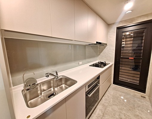 三重捷運站寶石睿岳16樓全新4房+平面車位。附冷氣係統衣櫃 - Image 8