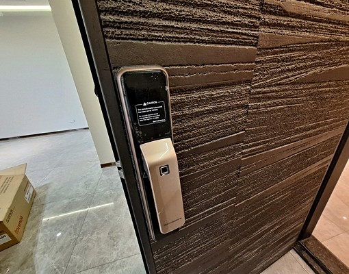 三重捷運站寶石睿岳16樓全新4房+平面車位。附冷氣係統衣櫃 - Image 11