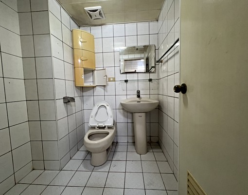 豐原新宿|有客廳大套房|附景觀陽台 - Image 11