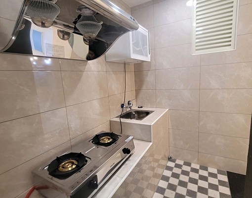 全新裝潢*(附機車位)*明亮大空間乾淨好宅 - Image 10