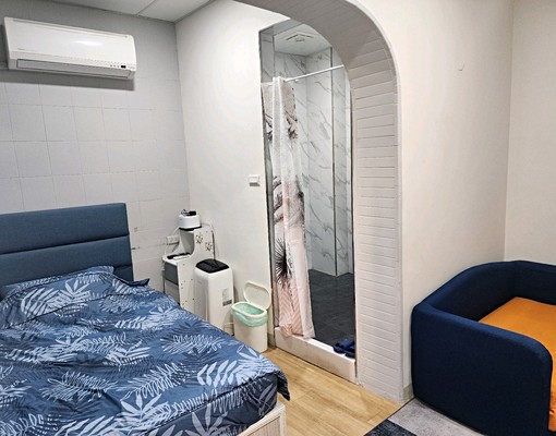 前鎮國中對面獨立出入一樓套房 - Image 1