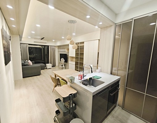 東區大2房｜可租補入籍｜全配｜近樂成宮 - Image 2