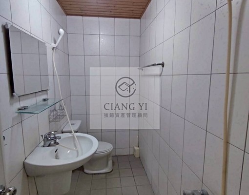 近成大優質陽台套房 - Image 5