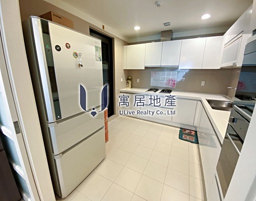 南京復興高樓稀有正四房｜更衣室浴缸家具電器齊全｜屋齡新 - Image 5