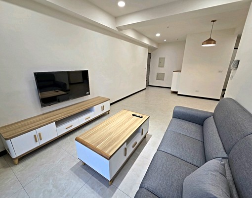 高鐵商圈全新釋出/高樓景觀戶/精美大三房 - Image 2